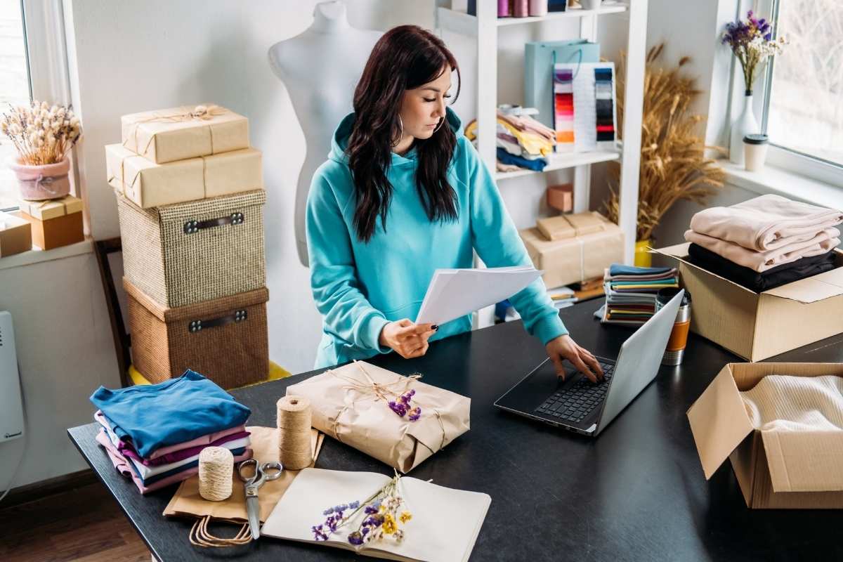 A lady optimizing her products on e-bay.