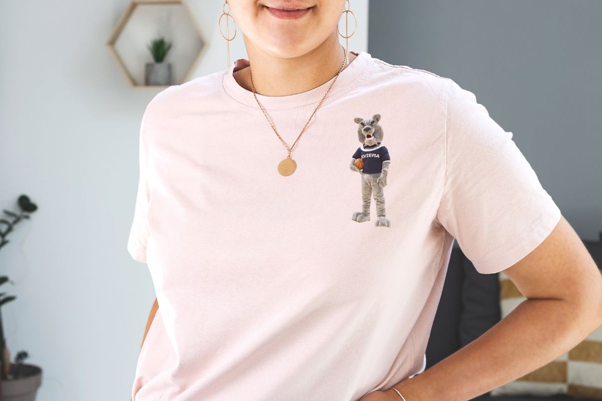 A lady wearing polyester t-shirt