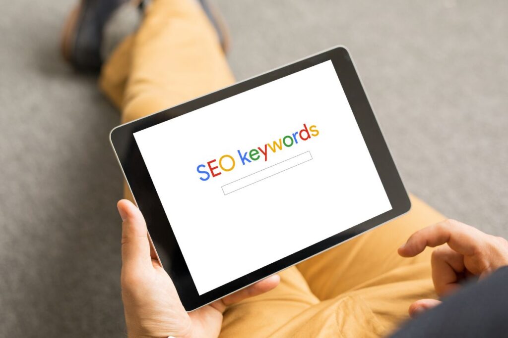 A person using google for his affiliate marketing keyword research