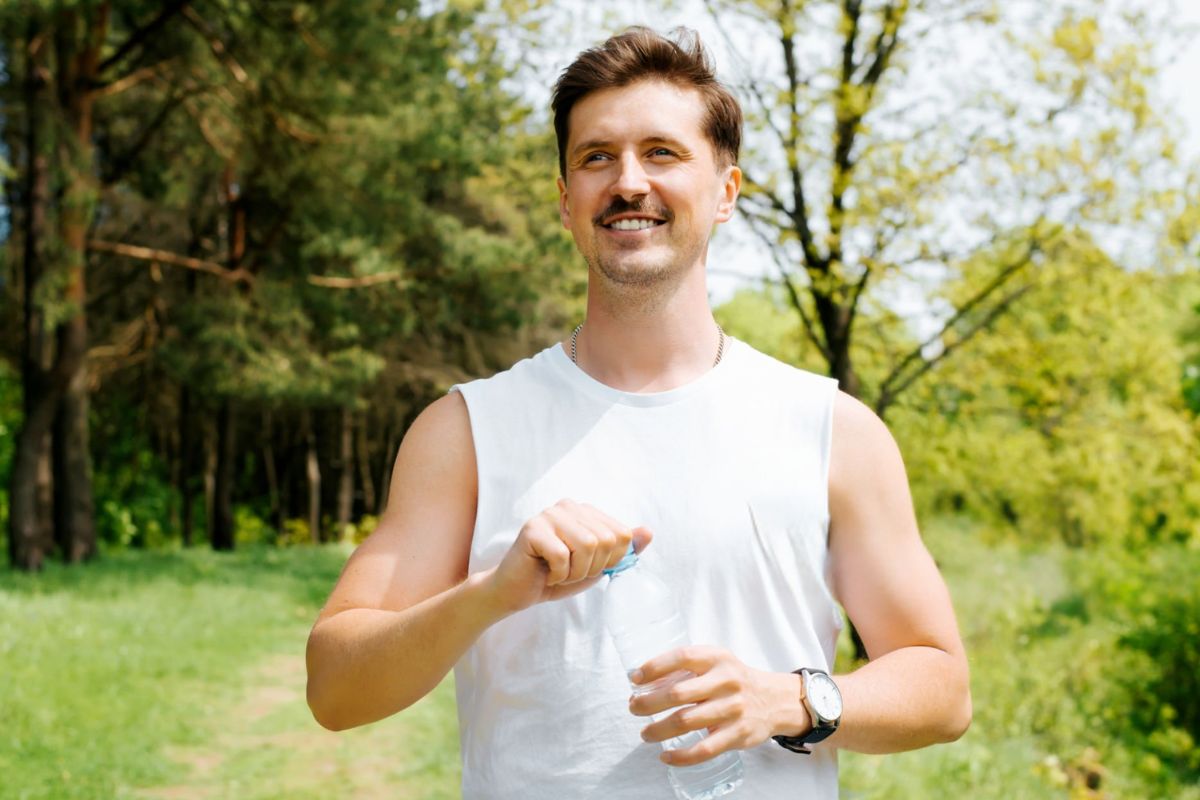 A person wearing Sleeveless T-Shirt