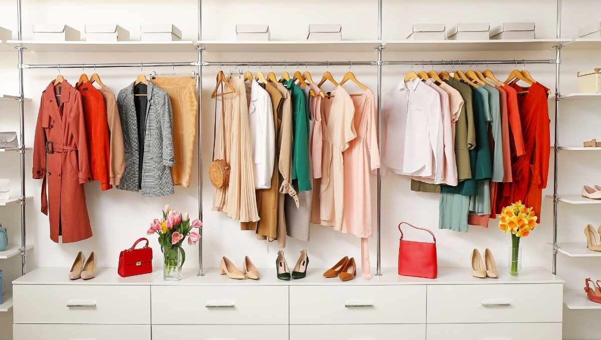 A typical women's capsule wardrobe with everyday essentials