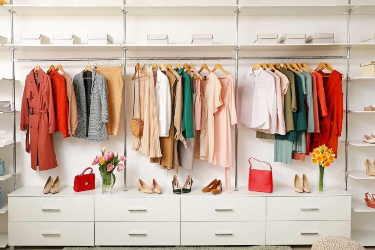 A typical women's capsule wardrobe with everyday essentials